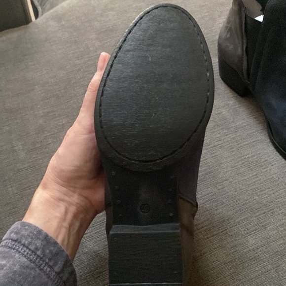 NWOT Miz Mooz Booties size 9 NWOT - Picture 5 of 10